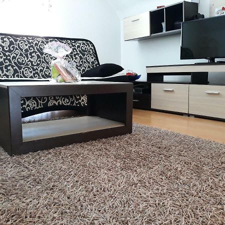 City Apartment Visoko Buitenkant foto